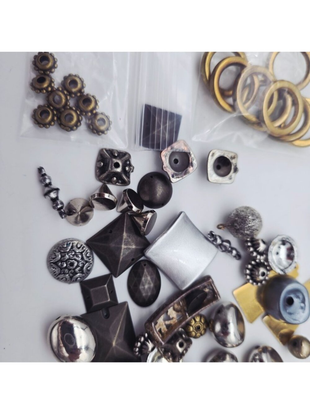 Assorted Jewelry Making Bead Lot Metallic Silver & Gold Tones Various Shapes Siz - Picture 7 of 9